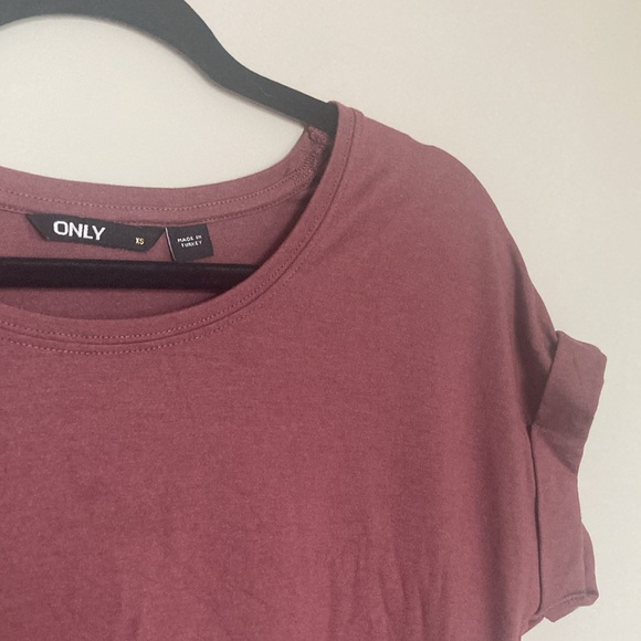 ONLY relaxed fit, cuff-sleeve tshirt - Picture 2 of 5